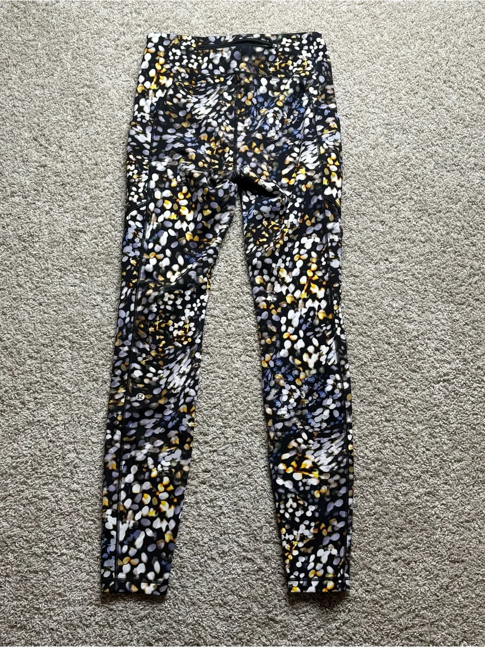 Lululemon Speed Up Tight 28